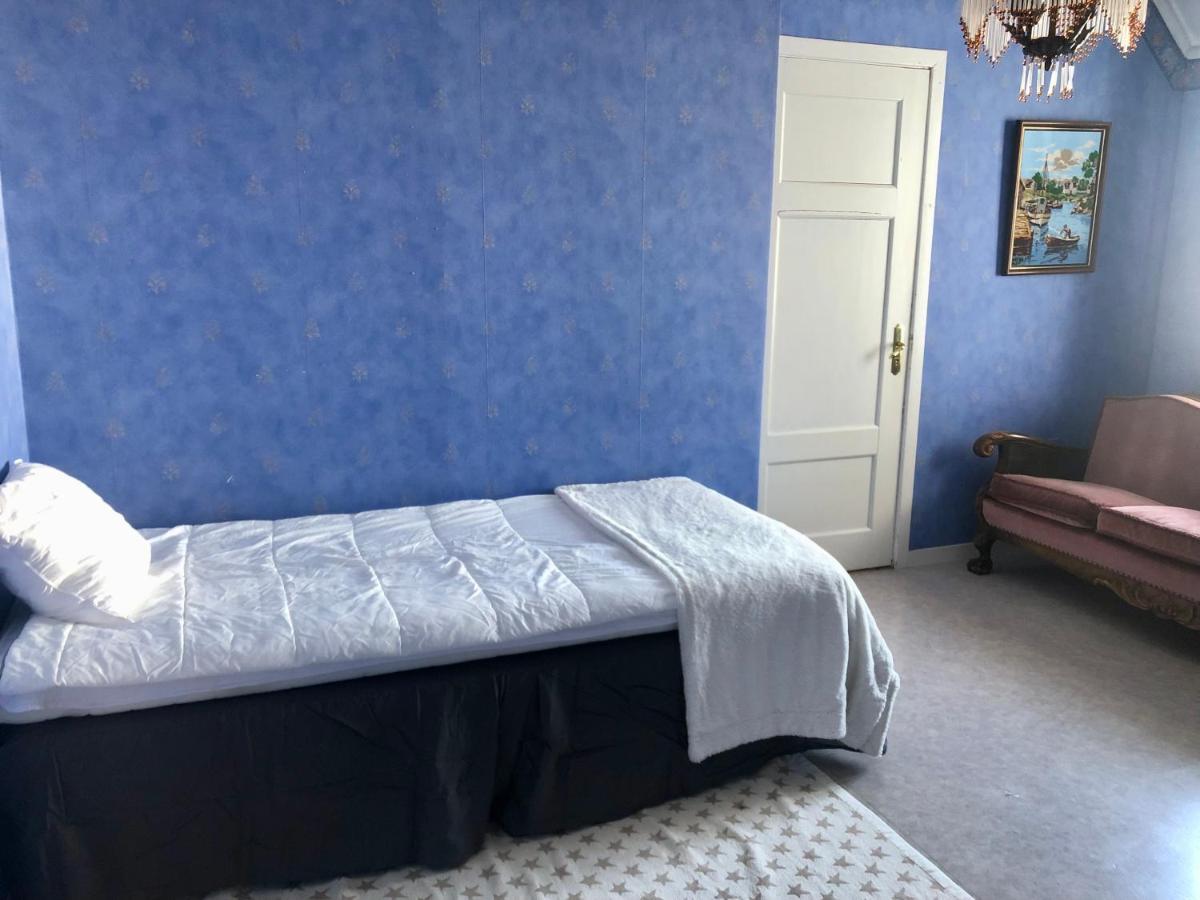Vacker Vaning Med Havsutsikt I Stroemstads Centrum. Exteriér fotografie